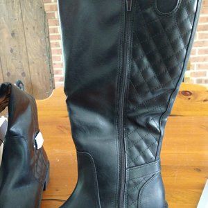 St, John's Bay 10M women's black boots, riding boots